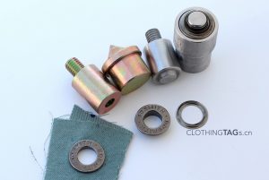 custom-metal-grommets-eyelets-804